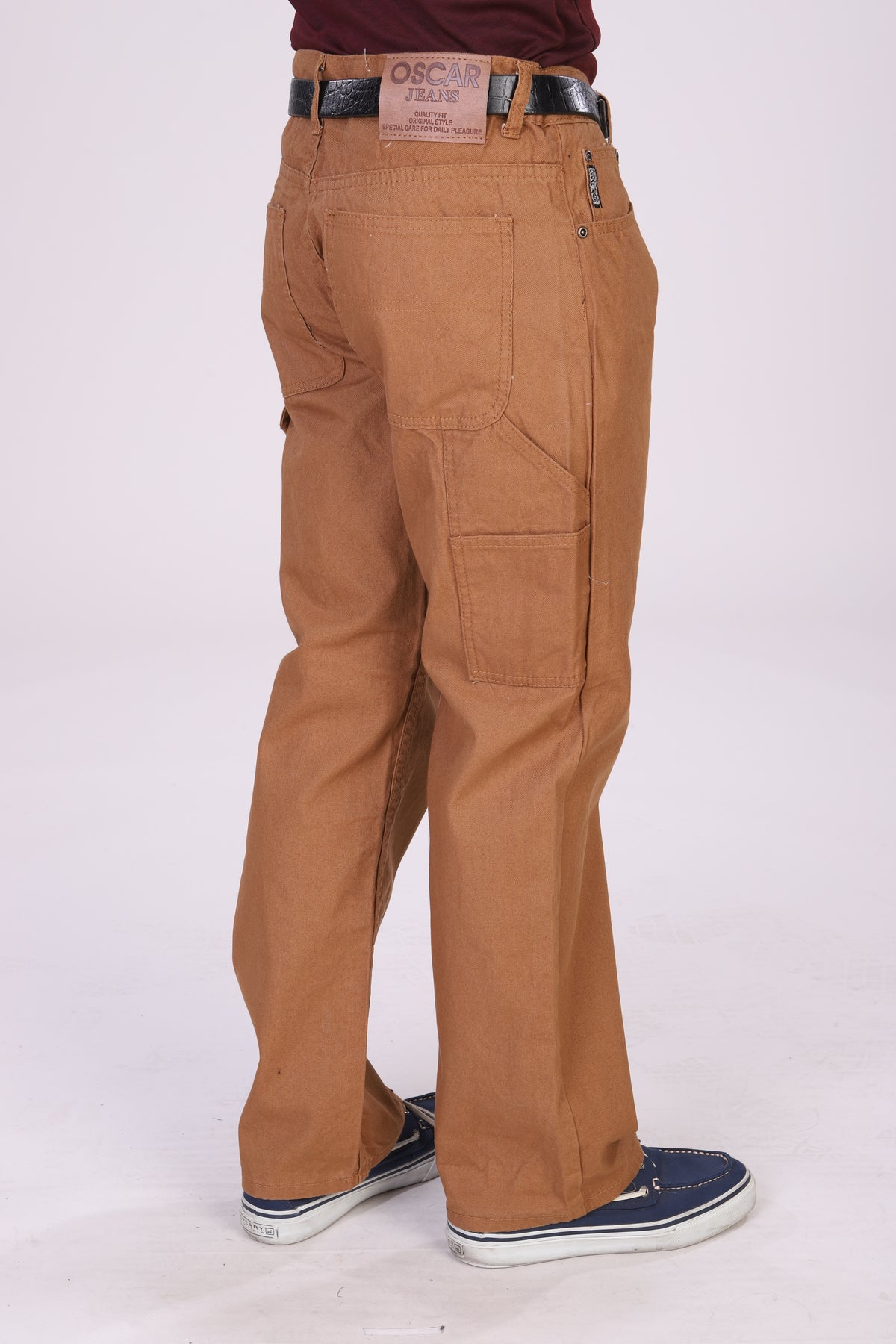 Oscar Jeans CA8929 carpenter jean pants in dark brown, side view