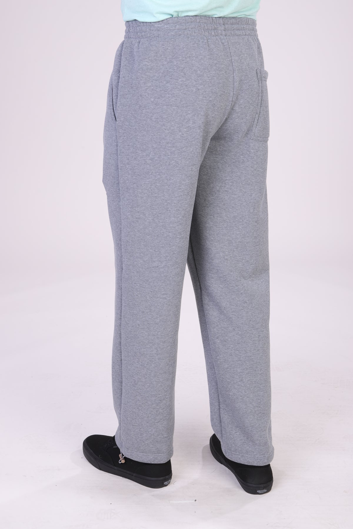 Maxxsel Apparel P0689 men's fleece sweatpants in heather gray, back view prepack
