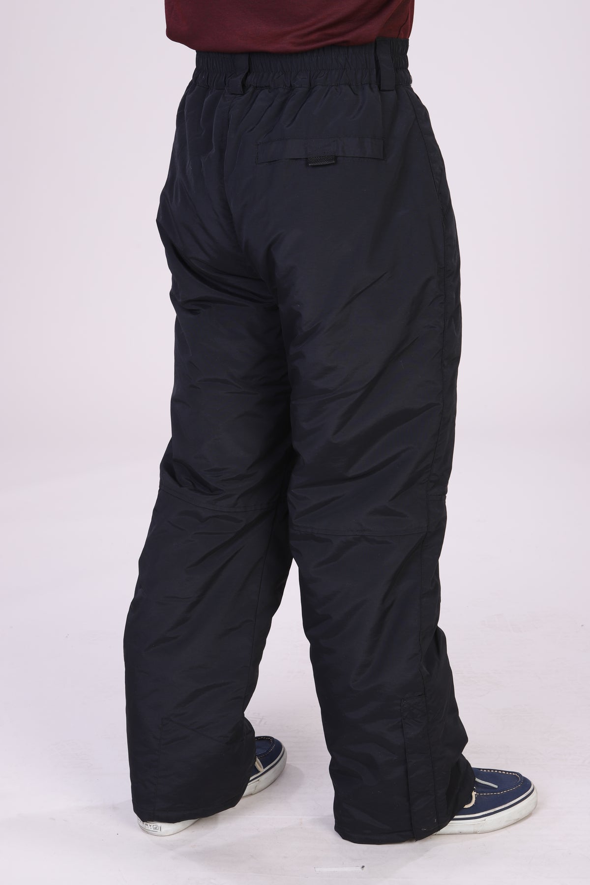 Maxxsel Apparel P5000 men's padded waterproof ski pants in black, back view